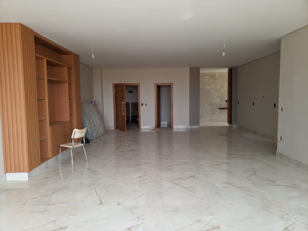 APARTAMENTO – CENTRO