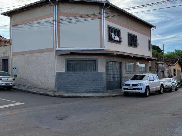 CASA E COMODO COMERCIAL – CENTRO