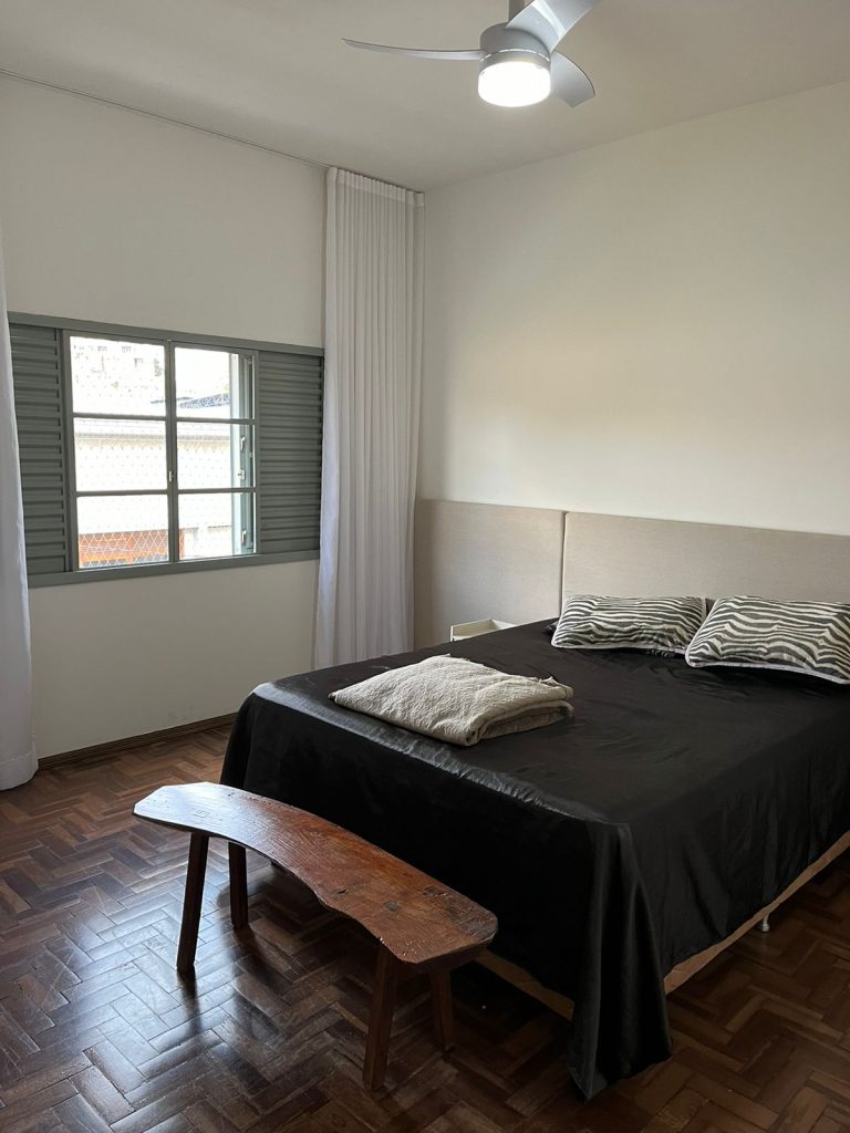 APARTAMENTO E CÔMODO COMERCIAL – CENTRO