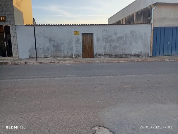 TERRENO – ALCIDES MESQUITA