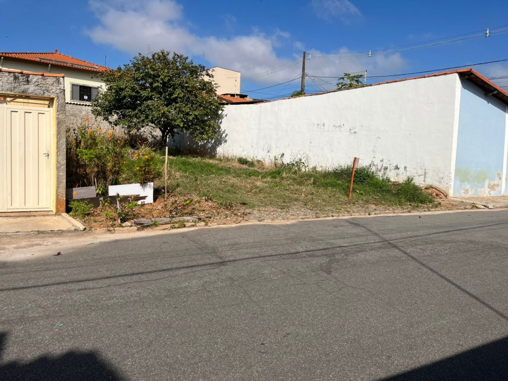 TERRENO – VILA ROMANA