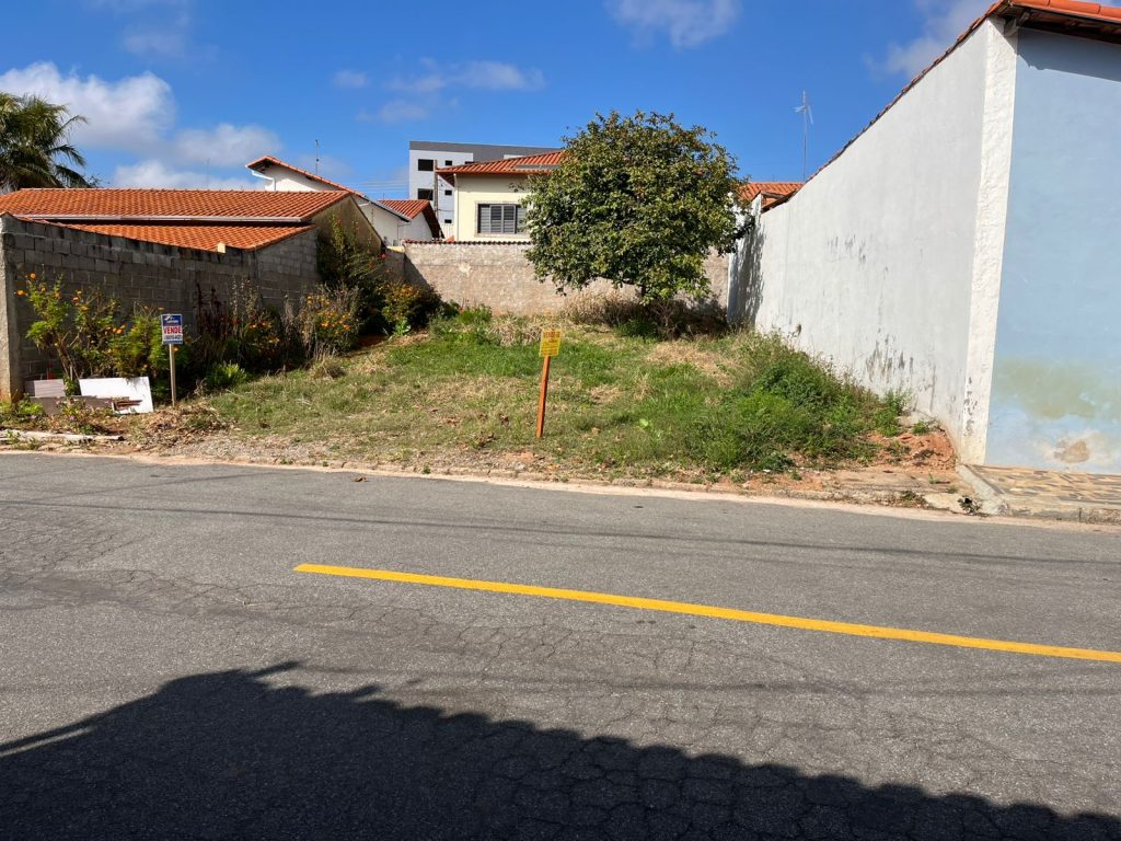 TERRENO – VILA ROMANA