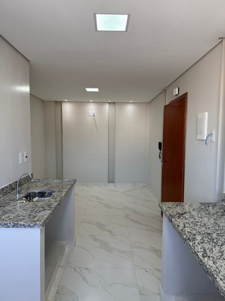 APARTAMENTO – CENTRO