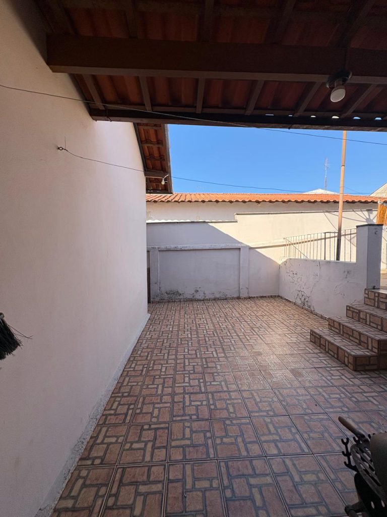 CASA E COMÉRCIO – CENTRO