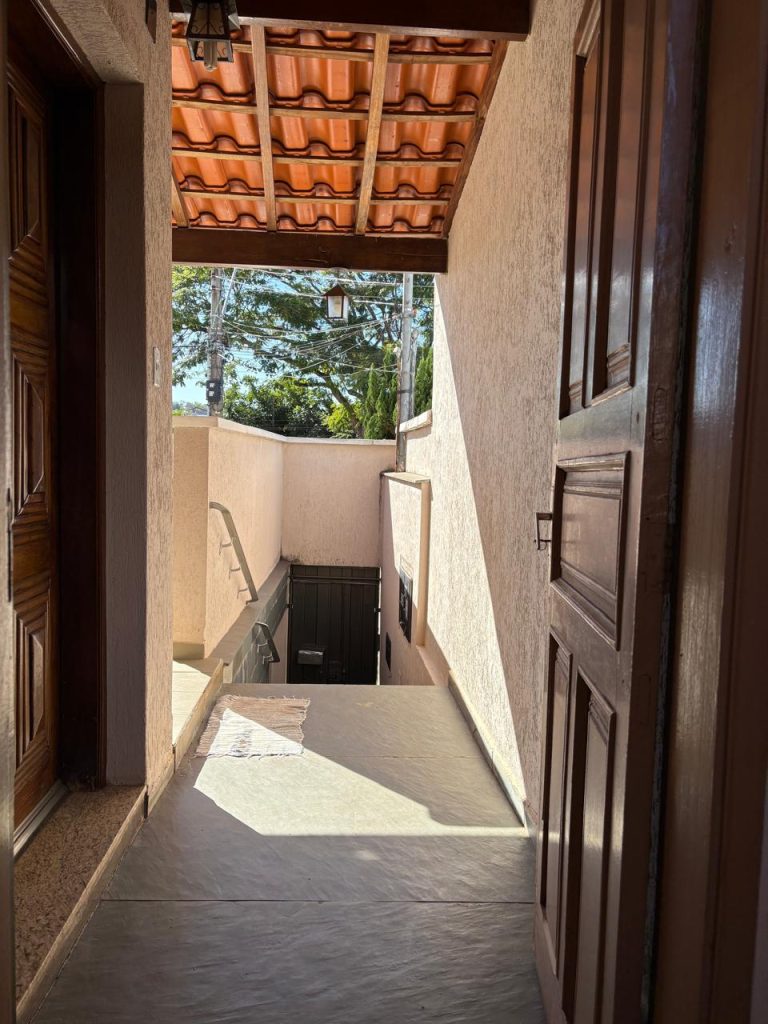 CASA E COMÉRCIO – CENTRO