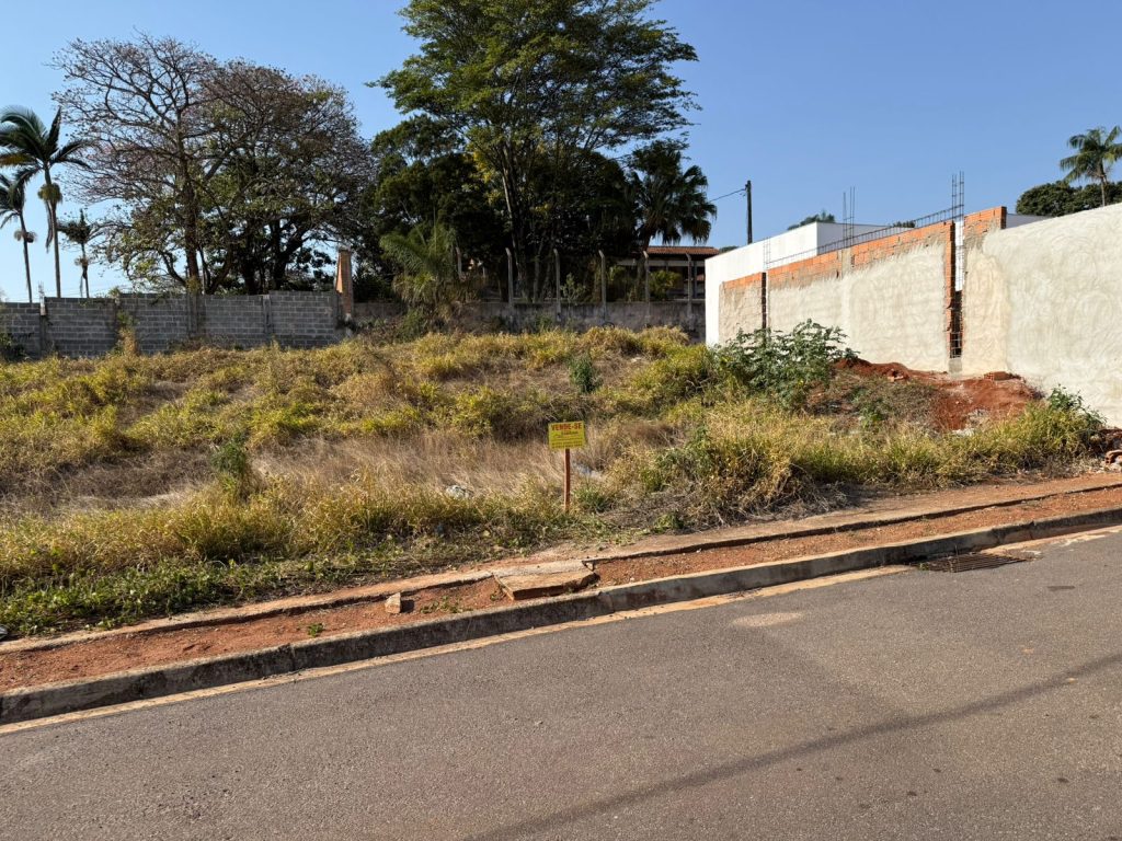 TERRENO – JARDIM JULIETA
