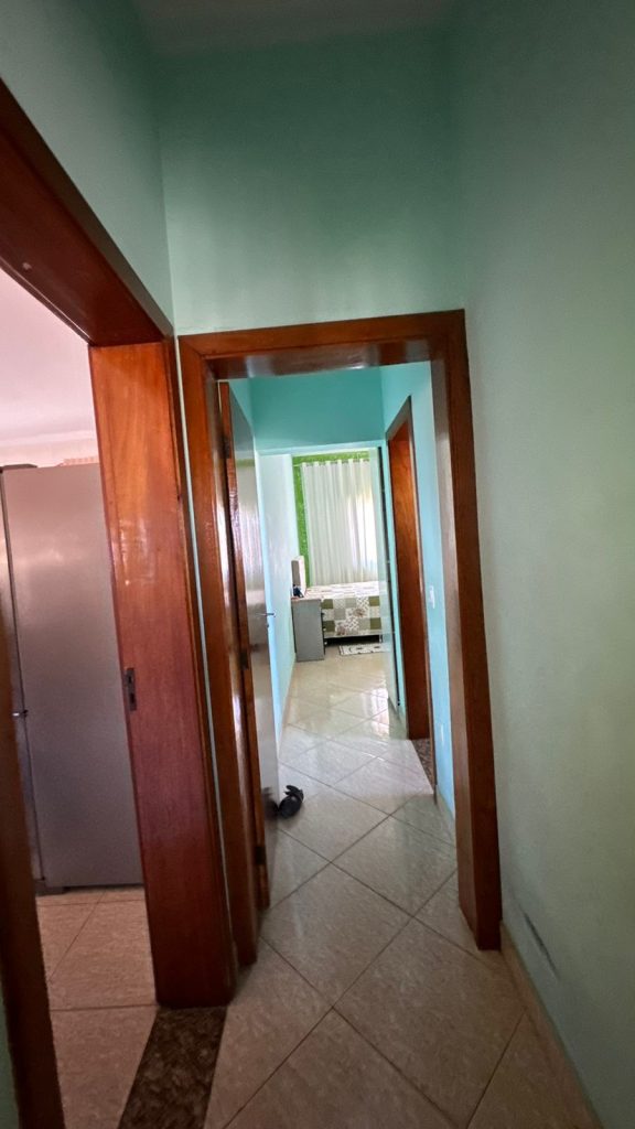 APARTAMENTO E COMERCIO – ALCIDES MESQUITA