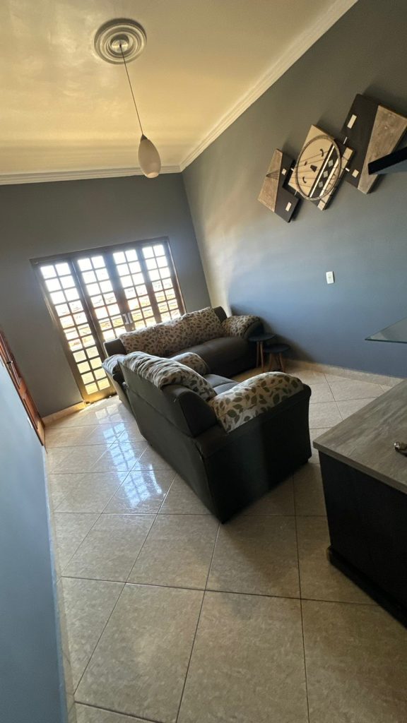 APARTAMENTO E COMERCIO – ALCIDES MESQUITA