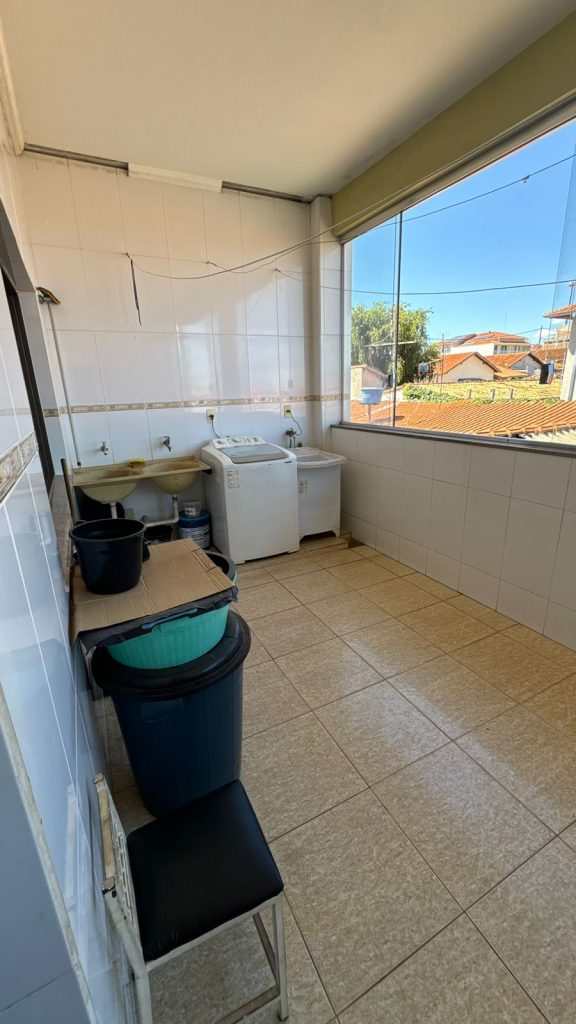 APARTAMENTO E COMERCIO – ALCIDES MESQUITA