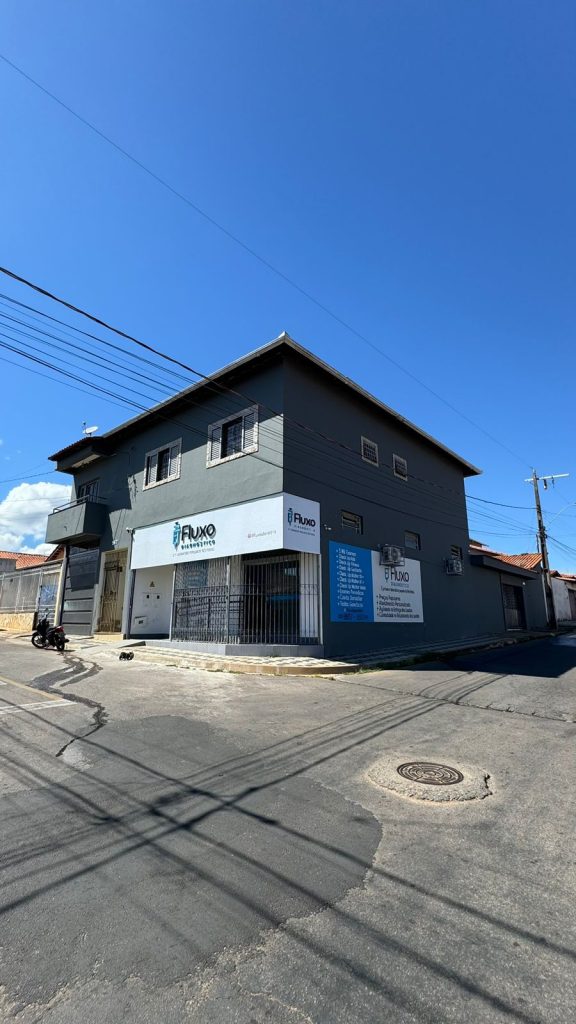 APARTAMENTO E COMERCIO – ALCIDES MESQUITA