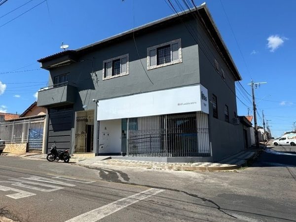 APARTAMENTO E COMERCIO – ALCIDES MESQUITA