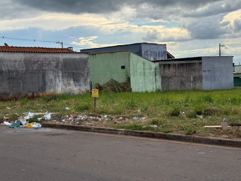 TERRENOS – ALCIDES MESQUITA