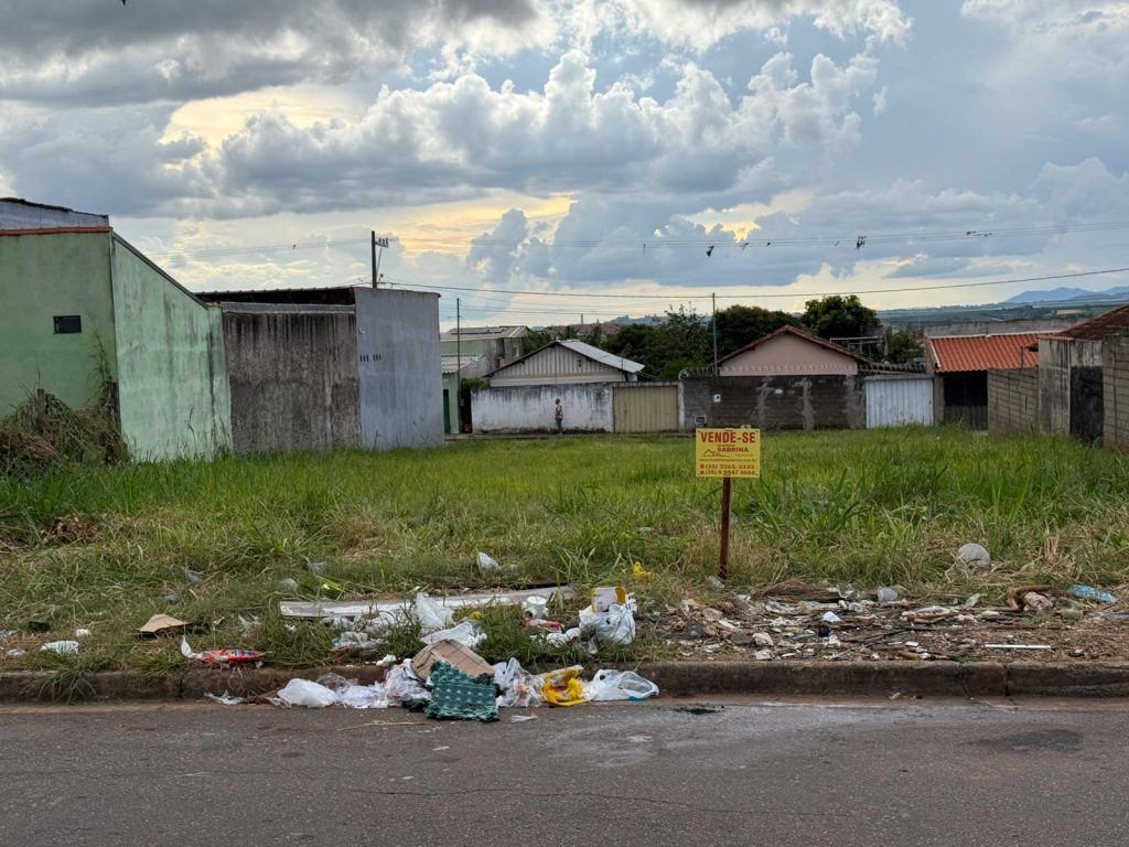 TERRENOS – ALCIDES MESQUITA