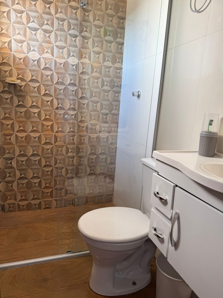 CASA – SANTA EDWIRGES