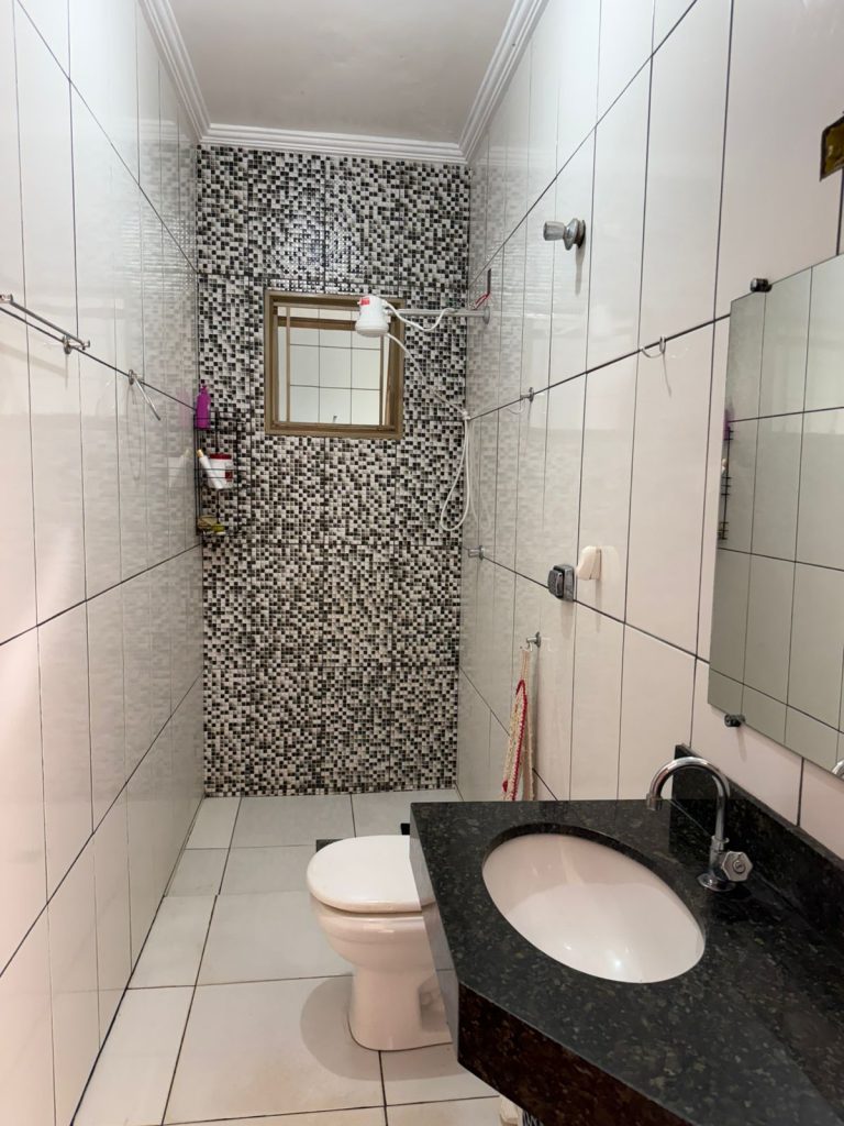 CASA – SANTA EDWIRGES