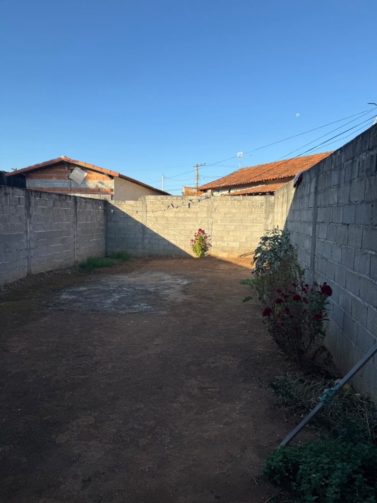 CASA – SANTA EDWIRGES