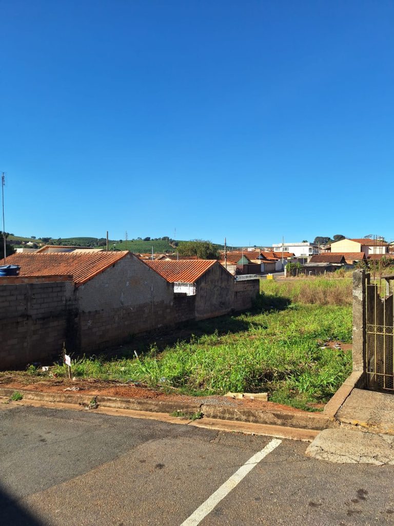 TERRENO – SANTA INES