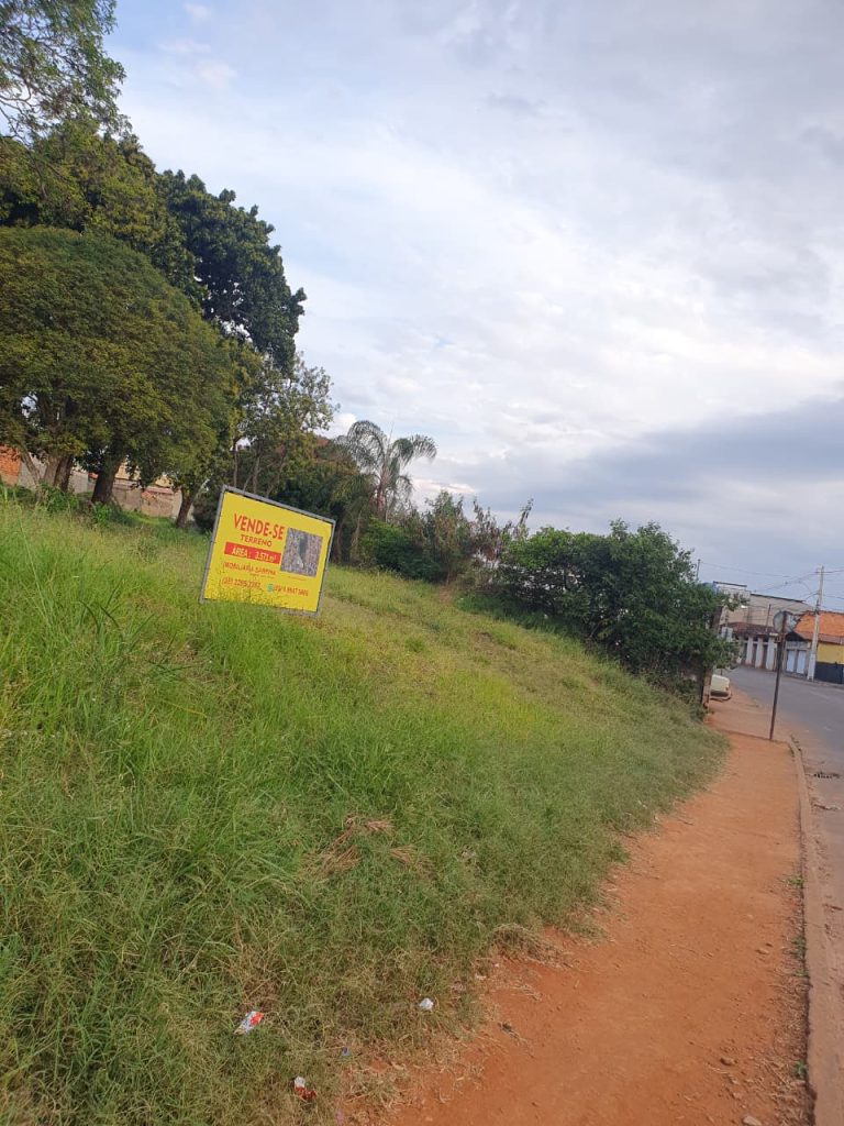TERRENO – CENTRO