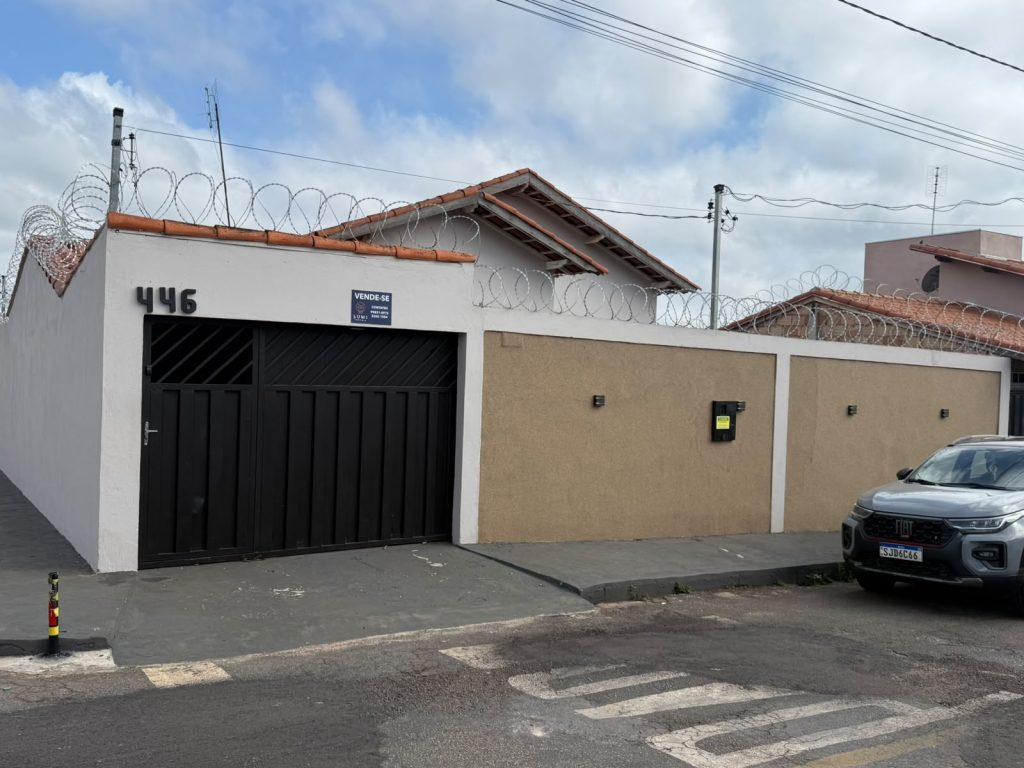 CASA – ALCIDES MESQUITA