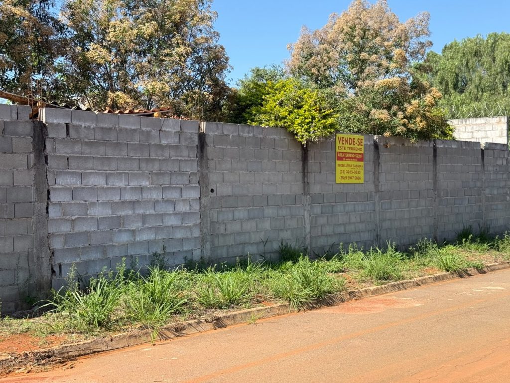TERRENO – DO SÉCULO