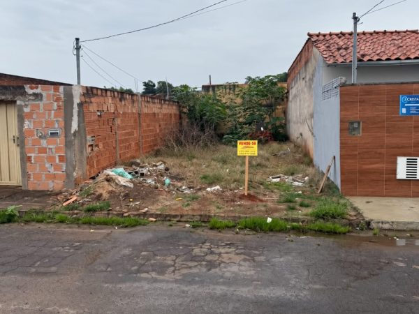 TERRENO – VILA RICA